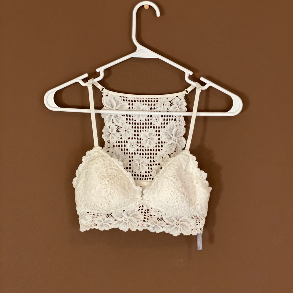 SOLD Women’s Aerie Lace Bralette SOLD